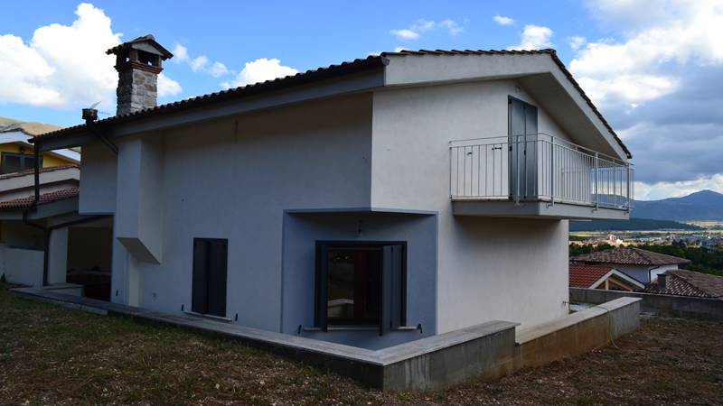 Cottage of new construction to total approximately 160 square meters o...